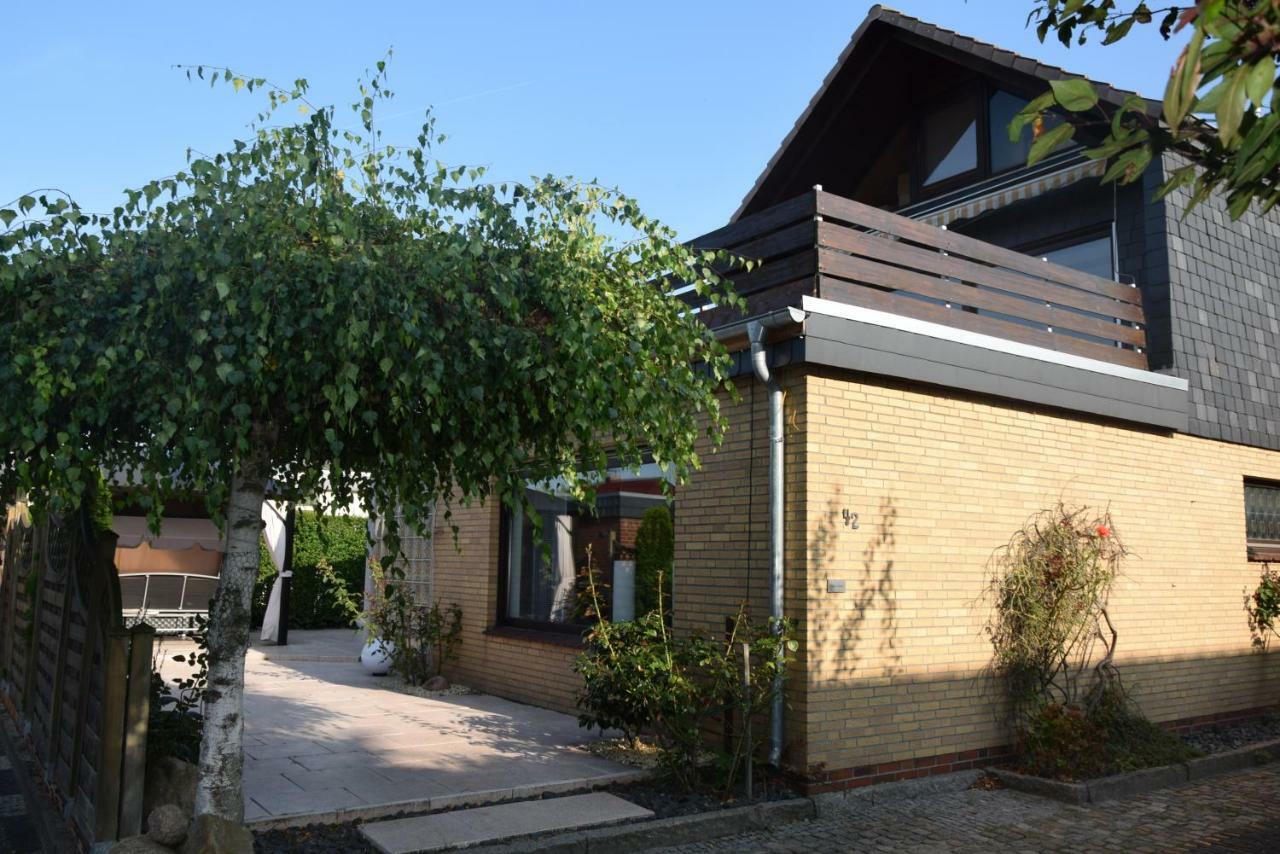 Schoenes Apartment Mit Dachterrasse Oldenburg Exterior foto